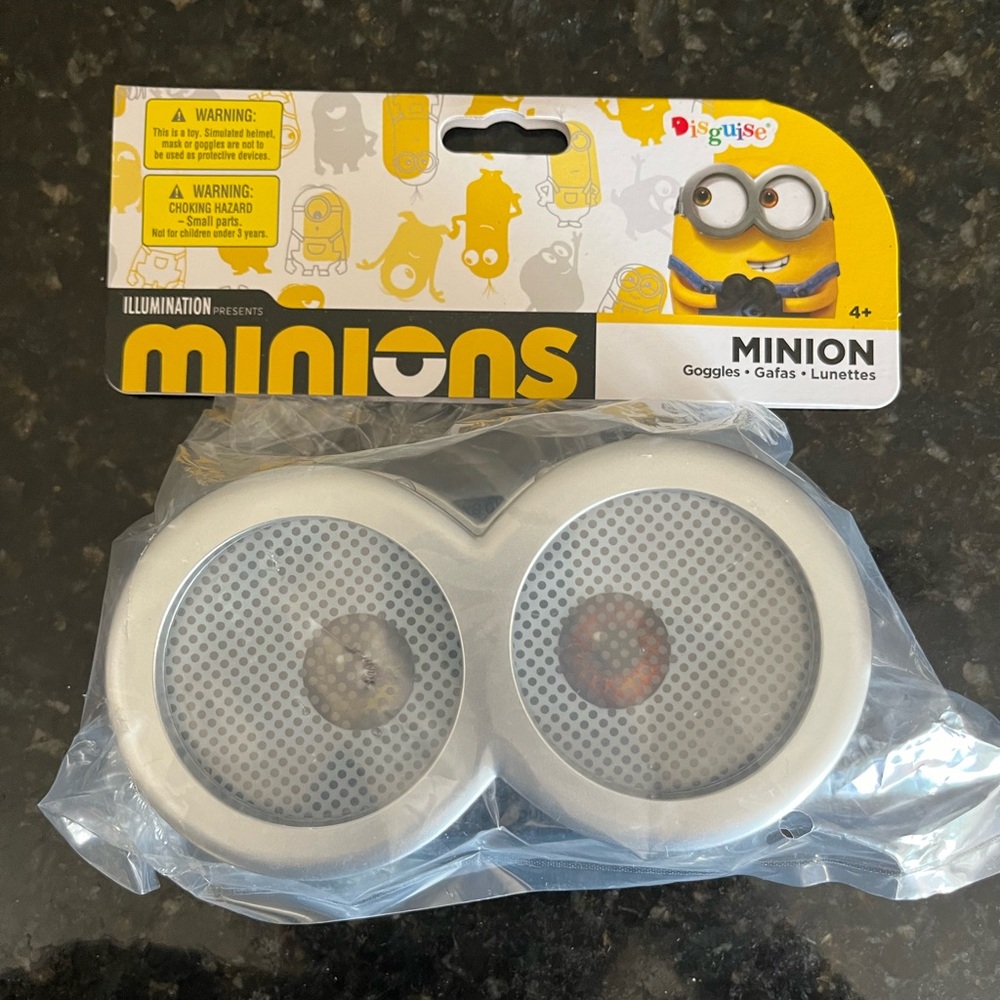 1 left! Brand New Minions Goggles - Out of Stock in stores!